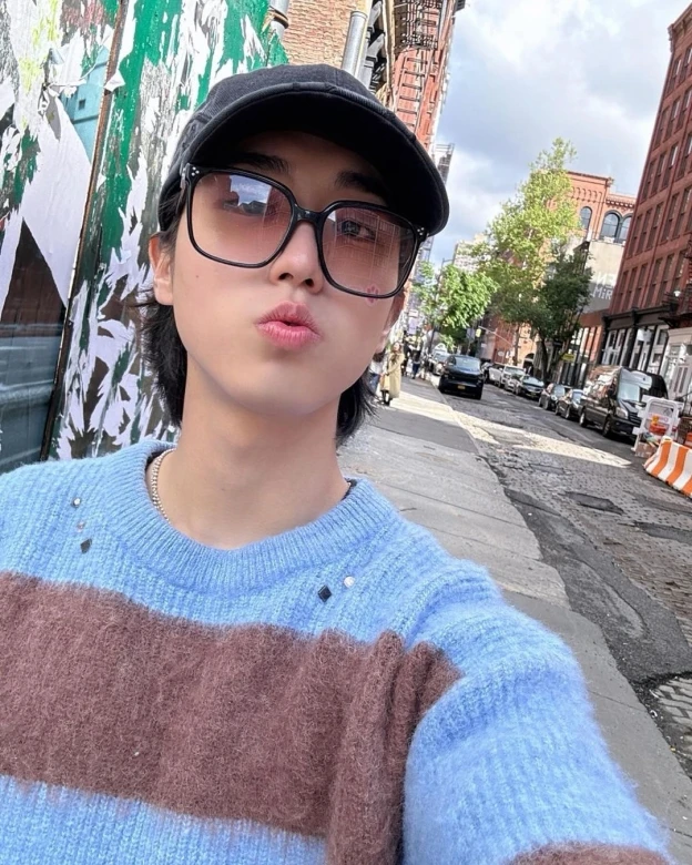 Y2K暗瘡貼推薦5:I Dew Care / 圖片來源:IG@idewcare