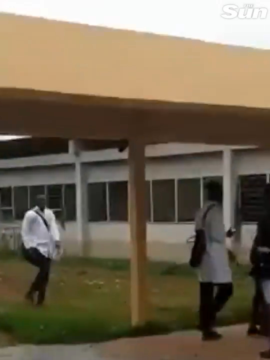 大體老師死而復生嚇呆醫科生  突睜眼赤裸行校園/有學生尖叫逃跑！真相竟如此？ 