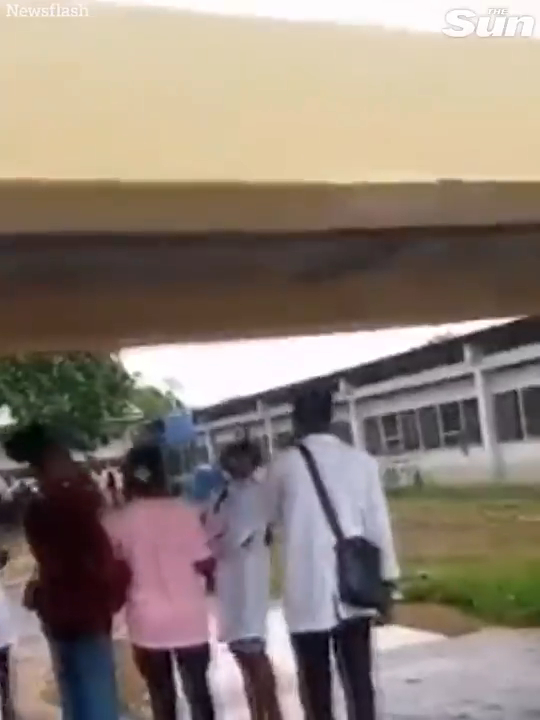 大體老師死而復生嚇呆醫科生  突睜眼赤裸行校園/有學生尖叫逃跑！真相竟如此？ 