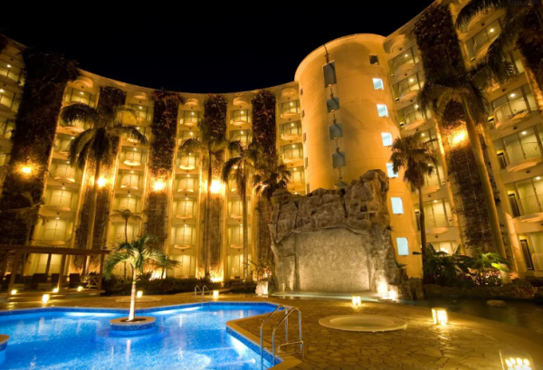 沖繩自由行熱門景點5天4夜行程指南！不開車攻略+美食住宿推介 