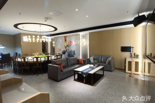 深圳唱K好去處7大推介最平起！地鐵沿線/自助餐/火鍋/附KTV價錢+地址 