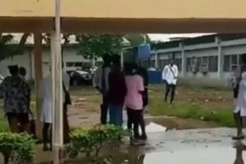 大體老師死而復生嚇呆醫科生  突睜眼赤裸行校園/有學生尖叫逃跑！真相竟如此？ 