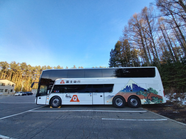 高速巴士（圖片來源：X＠富士急行バス（公式））