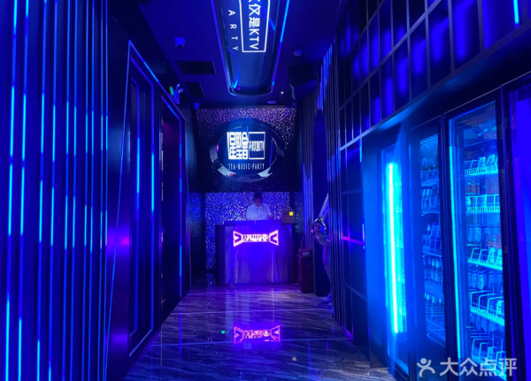 深圳唱K好去處7大推介最平起！地鐵沿線/自助餐/火鍋/附KTV價錢+地址 