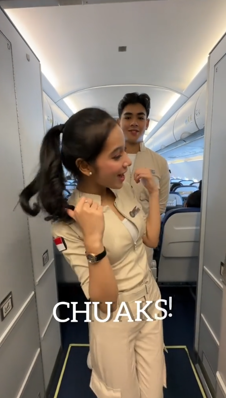 印尼空姐全新工裝制服  拋棄高踭鞋、窄身裙/另類性感美刷新網民認知？ 