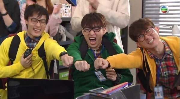 《愛回家》CPU｜譚坤倫愛犬曾被大狗咬超怕生 拍劇意外與金毛犬「冬甩」打成一片 