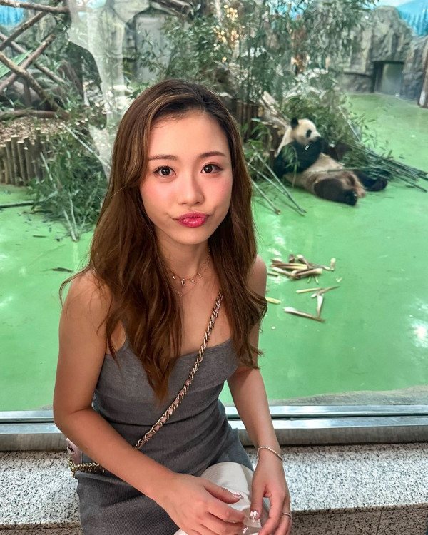 「溜冰女神」馬曉晴快閃旅行遊歐亞非 火辣比堅尼大曬Fit爆身材