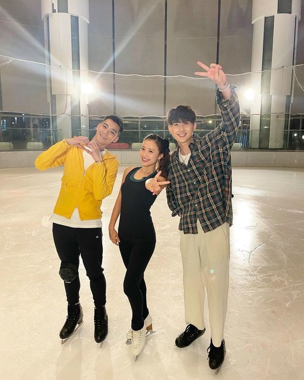 「溜冰女神」馬曉晴快閃旅行遊歐亞非 火辣比堅尼大曬Fit爆身材