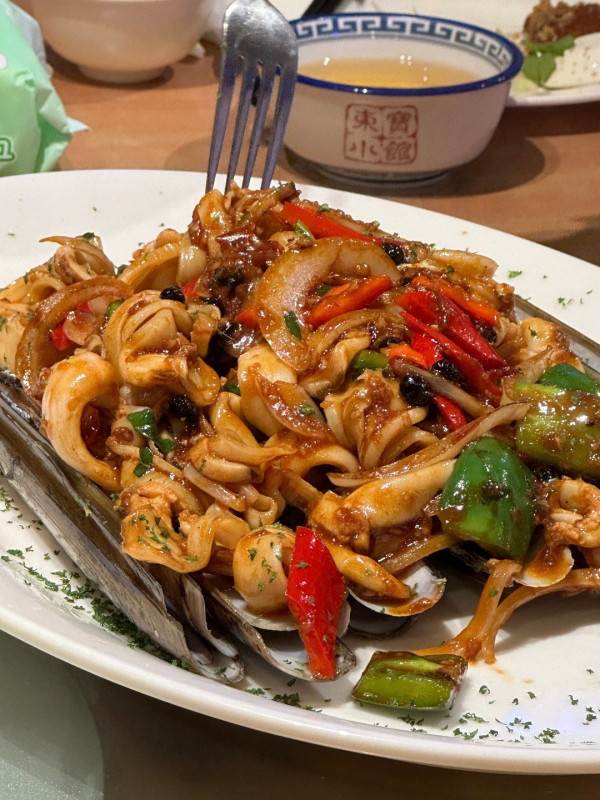 香港大排檔推薦︱逾10間必食地道大排檔推介！黑椒薯仔牛柳粒／風沙雞／椒鹽鮮魷／紅燒乳鴿／潮州滷水