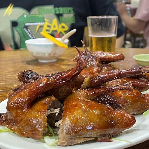 香港大排檔推薦︱逾10間必食地道大排檔推介！黑椒薯仔牛柳粒／風沙雞／椒鹽鮮魷／紅燒乳鴿／潮州滷水