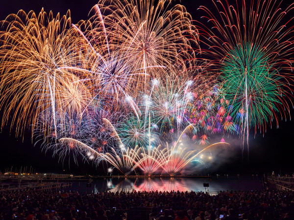 日本九州豪斯登堡夏季活動2024!划艇仔睇夜燈騷/煙火大會