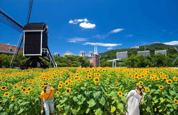 日本九州豪斯登堡夏季活動2024!划艇仔睇夜燈騷/煙火大會