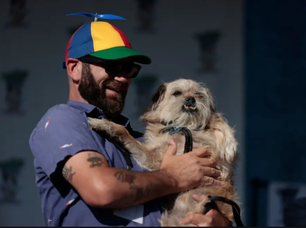 世界最醜狗狗比賽北京犬奪冠！患病毀容倖存故事藏洋蔥 