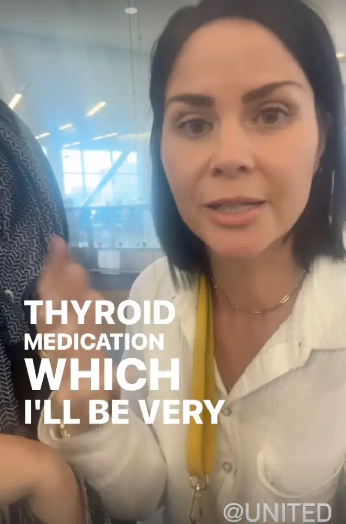 港女上飛機發現突然來月經 UO空姐一舉動極暖心 網民分享類似經歷 