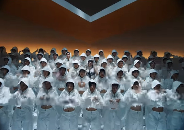 Lisa《Rockstar》MV在泰國取景