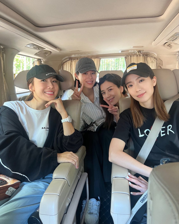 黃智雯非工作時常以素顏示人/圖片來源： IG@wong_manman