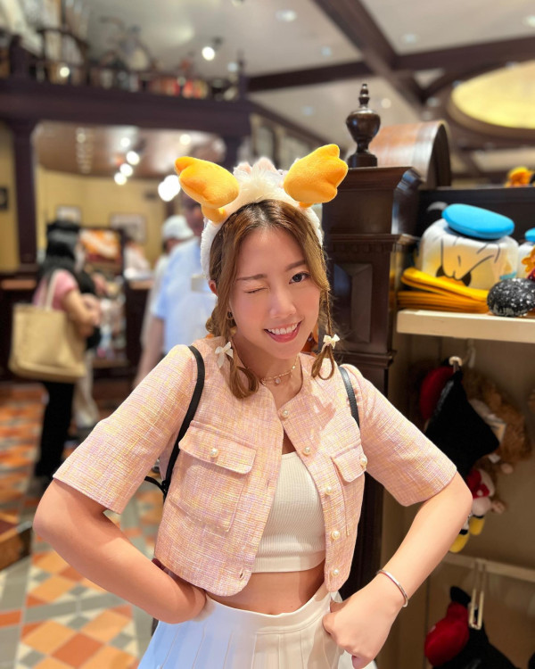 前J2咪神大曬噴血出浴照惹人遐想！邪惡角度浴缸自拍力谷新旅遊節目 