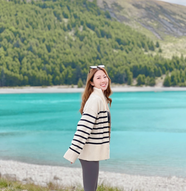 前J2咪神大曬噴血出浴照惹人遐想！邪惡角度浴缸自拍力谷新旅遊節目 