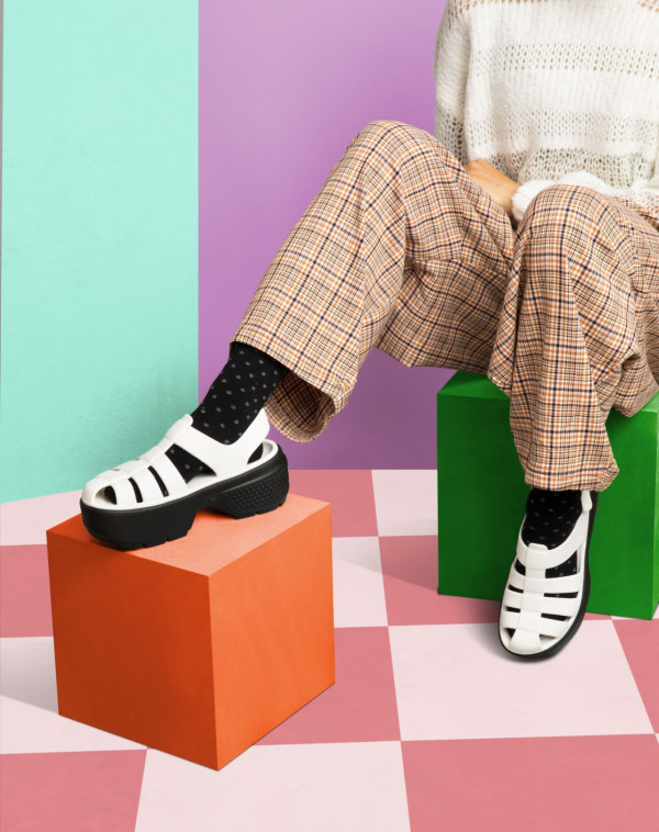 2024涼鞋推薦2：CROCS Stomp Fisherman Sandal 羅馬涼鞋(HK$698起)