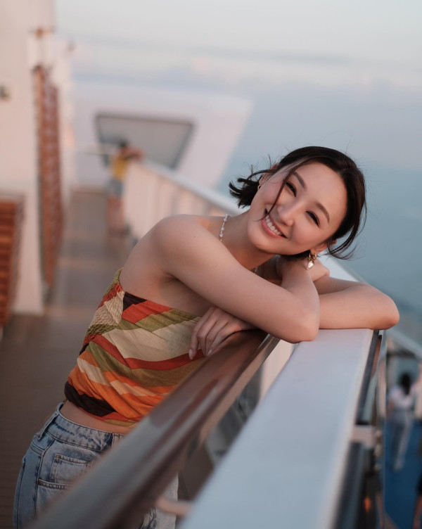 高海寧Call車去機場發生蝦碌事 去到呢度先發現原來上錯車 