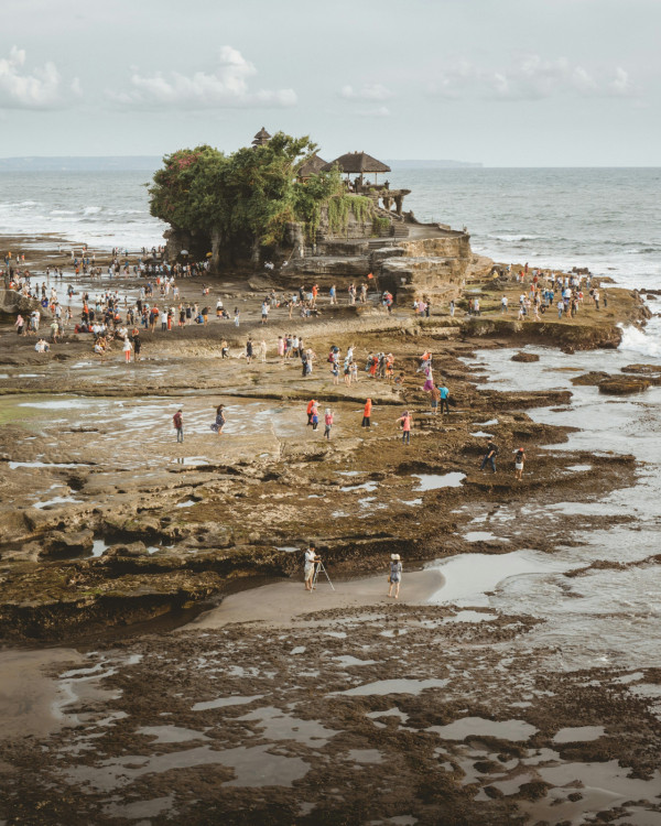 峇里島自由行景點｜海神廟Pura Luhur Tanah Lot（圖片來源：Unsplash）