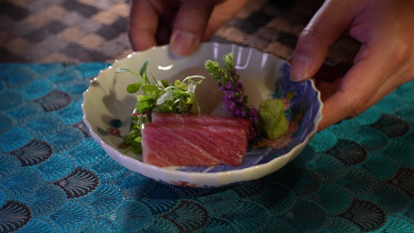 感動味蕾美食餐廳100強關西篇｜周奕瑋全新日本旅遊節目每集景點 推介必食黑毛和牛燒肉/隱世壽司店、串燒店 