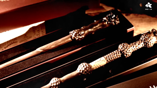 台灣推出哈利波特魔杖交通卡!限量發售1:1魔杖造型一卡通附電筒功能