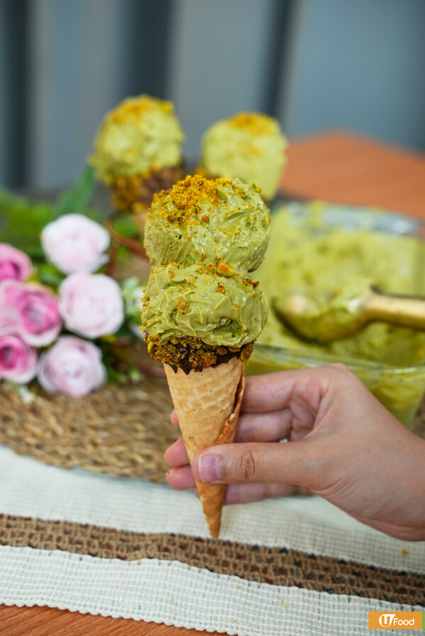 特濃開心果雪糕｜新手必學甜品！香濃幼滑／粒粒果仁