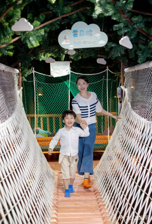 深圳海上世界美食一日遊 打卡海景Cafe/音樂噴泉燈光秀/KTV/藝術館