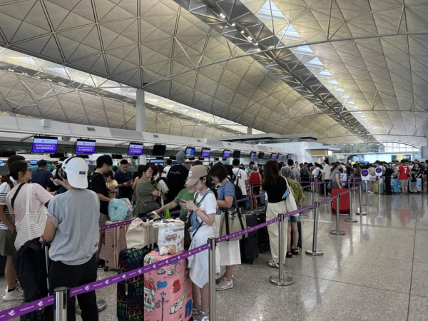 Windows死機｜微軟全球大規模死機 多國機場受到影響 HK Express：周六24班機取消 