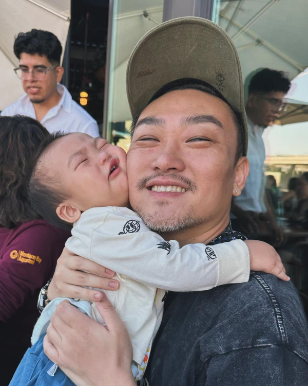 孫慧雪美國旅行再解鎖湊仔新技能 每日孭住細仔四圍走 網友戥佢辛苦