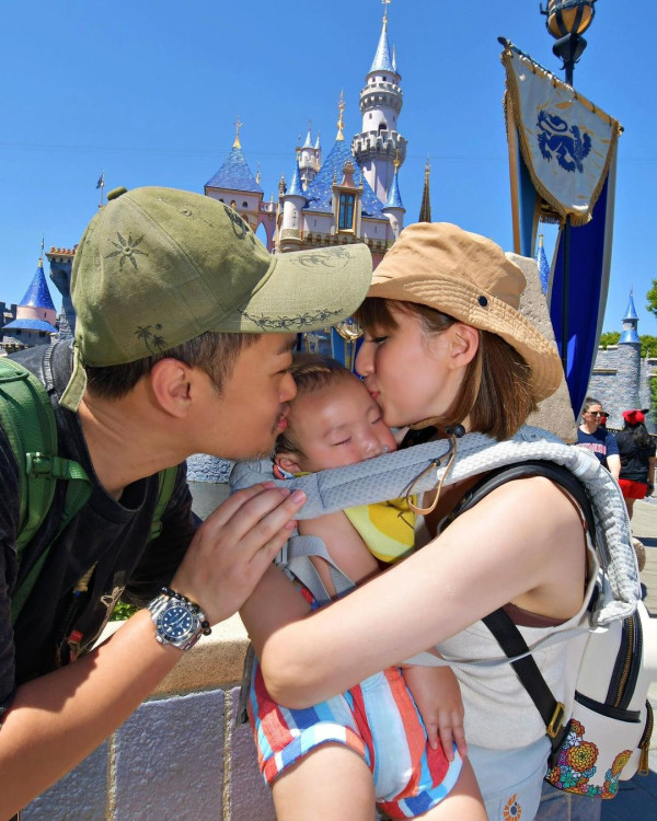 孫慧雪美國旅行再解鎖湊仔新技能 每日孭住細仔四圍走 網友戥佢辛苦