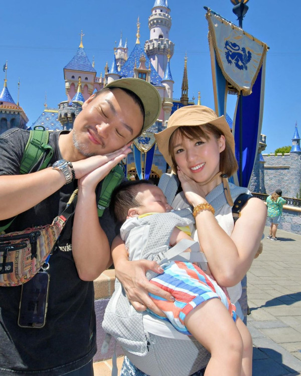 孫慧雪美國旅行再解鎖湊仔新技能 每日孭住細仔四圍走 網友戥佢辛苦