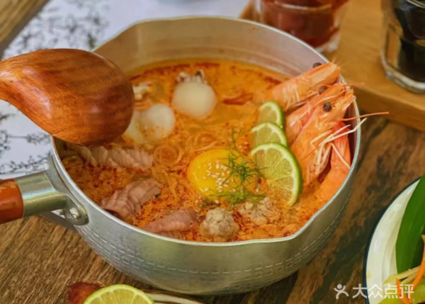 深圳海上世界美食一日遊 打卡海景Cafe/音樂噴泉燈光秀/KTV/藝術館