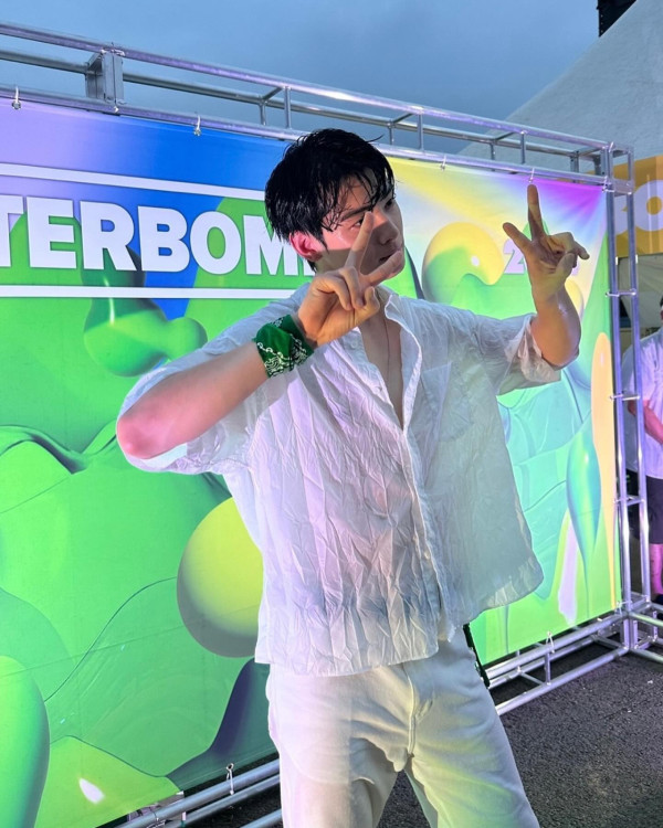 車銀優濕身誘惑！網民：我也一起濕了