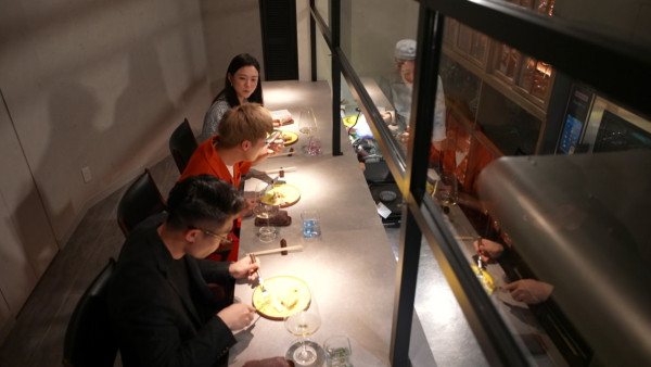 感動味蕾美食餐廳100強關西篇｜周奕瑋全新日本旅遊節目每集景點 推介必食黑毛和牛燒肉/隱世壽司店、串燒店 