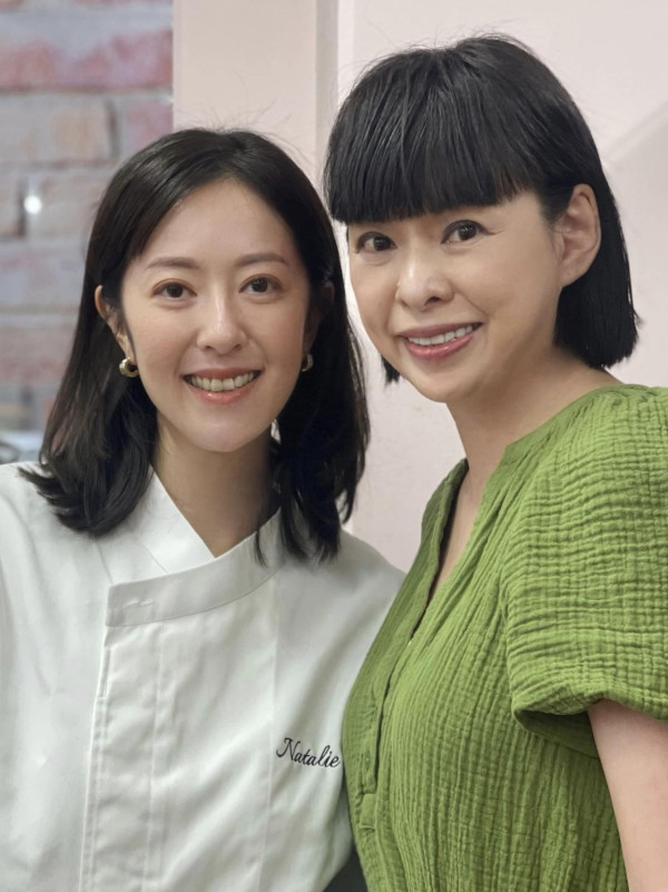 唐詩詠日本環球影城被巧遇親民自拍 皮膚真實狀態曝光 網友讚gfable