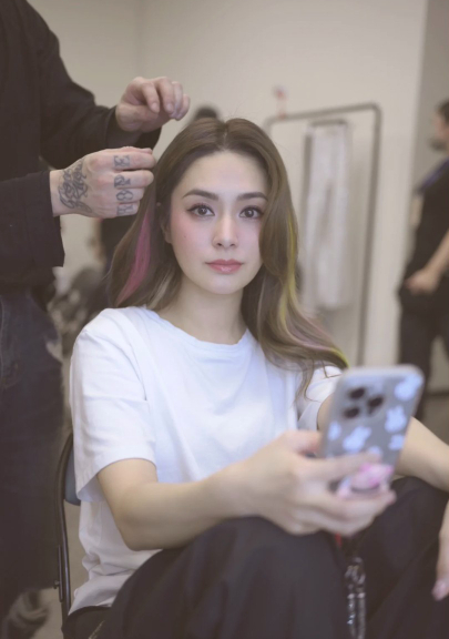 阿嬌公開後台相獲盛讚