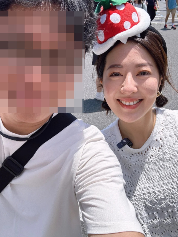 唐詩詠日本環球影城被巧遇親民自拍 皮膚真實狀態曝光 網友讚gfable 