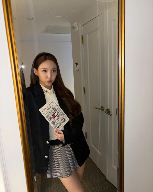 「K-pop女偶像日本搜索量排行榜」第9位. 娜璉 (TWICE)