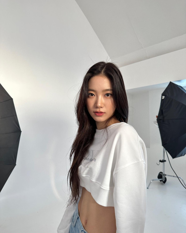 「K-pop女偶像日本搜索量排行榜」第6位. 中村一葉 (LE SSERAFIM)