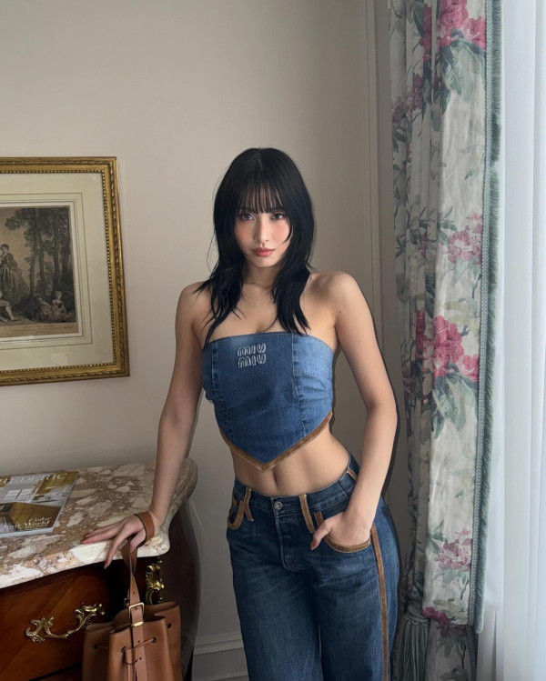 「K-pop女偶像日本搜索量排行榜」第2位. Momo (TWICE)