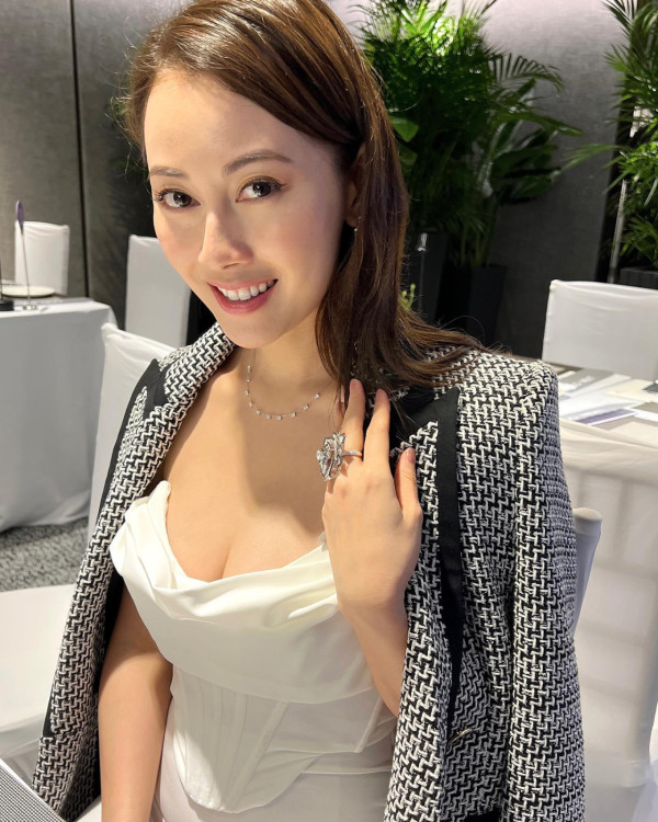 前港姐移英一年半宣布回流香港 分享離開原因！有意到亞洲一地生活 