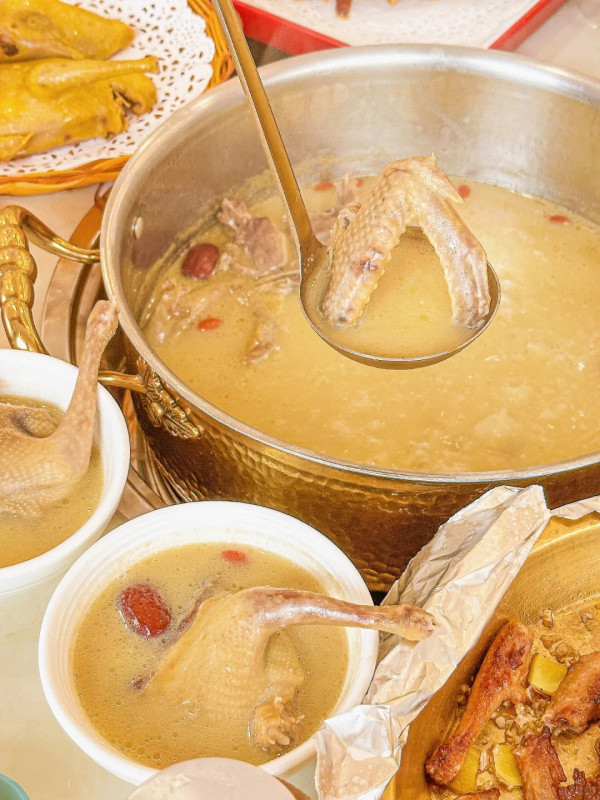 鴿譽軒·藥房鴿火鍋（圖片來源：小紅書@西紅柿好困）