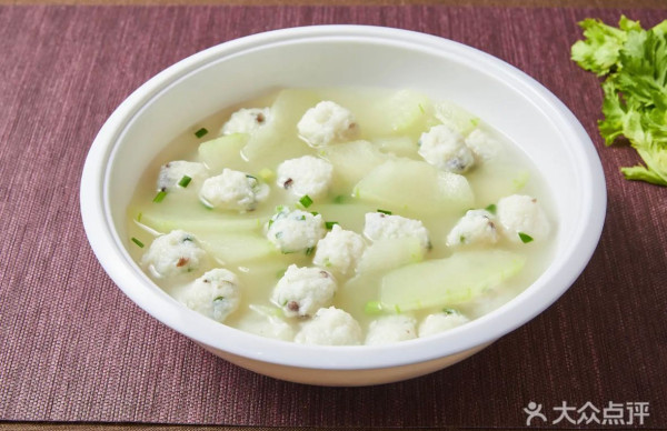 紅日飯店（圖片來源：大眾點評）