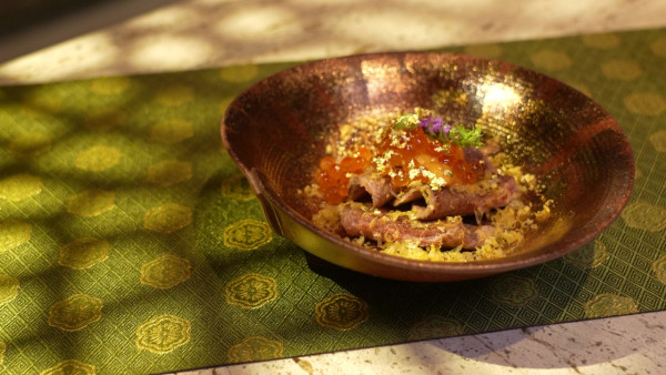 感動味蕾美食餐廳100強關西篇｜周奕瑋全新日本旅遊節目每集景點 推介必食黑毛和牛燒肉/隱世壽司店、串燒店 