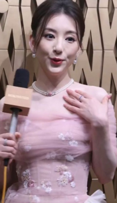 方媛生圖被質疑「崩壞了!?」