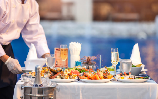 【賺HK.5=1里*換機票攻略】中銀Cheers Card 6大旅遊及餐飲獎賞！限時迎新禮遇送高達375,000積分獎賞 相等於25,000里^可兌換東京經濟艙來回機票^ 