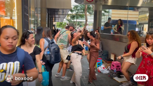 內地客遊港驚嘆1個景象「感受到城市生命力」 網民怒回：如果是XXX已經開罵了 