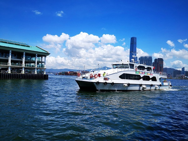 【大話「東」遊】悠遊維多利亞港 歎華麗視覺饗宴 